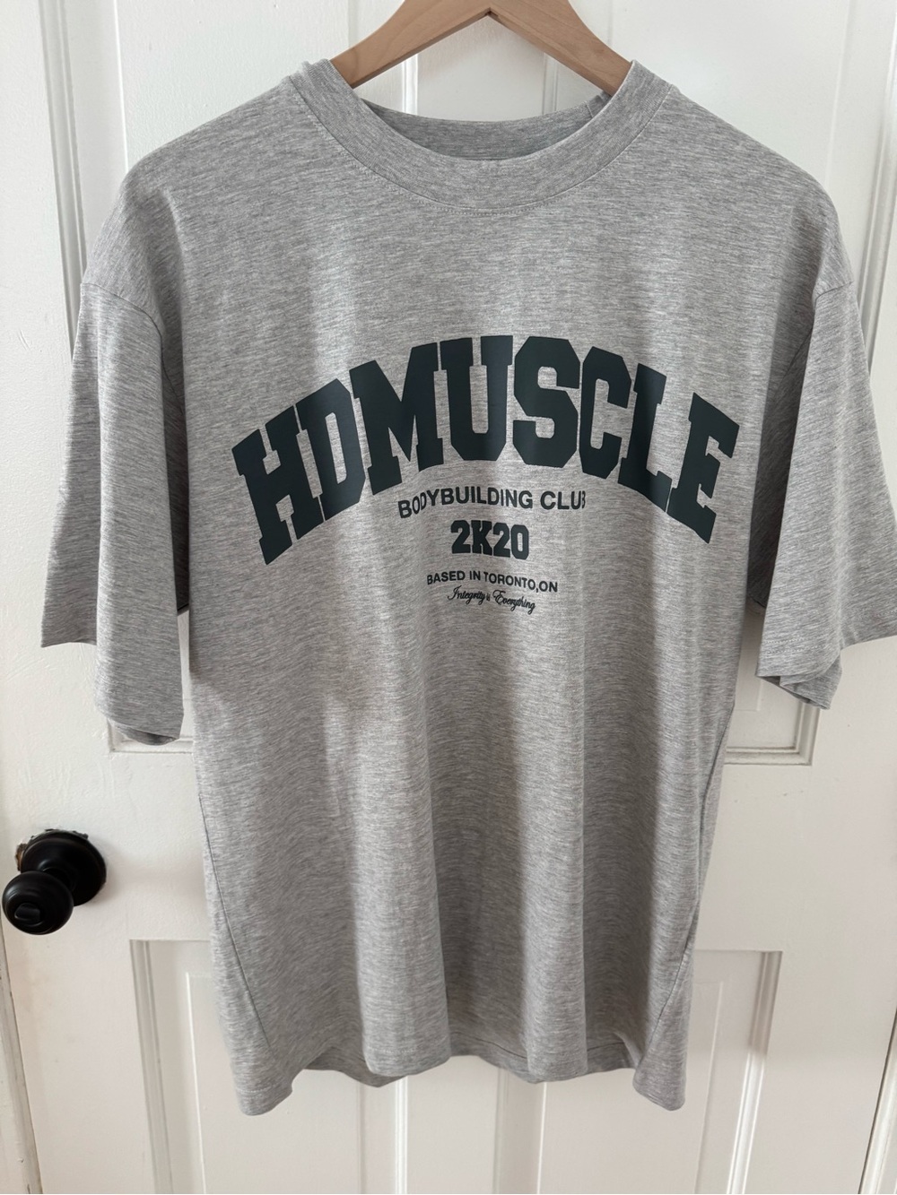 Gray Short-Sleeve Graphic Tee